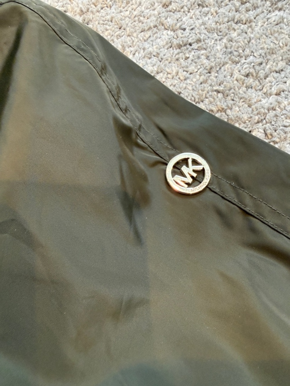 Michael Kors | Olive Green Hooded Anorak Jacket with Adjustable Waist - Picture 5 of 16